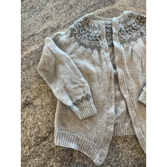 Vintage Hand Knit Cardigan Sweater Womens Gray Fair Isle Nordic Crewneck Retro - Picture 7 of 12